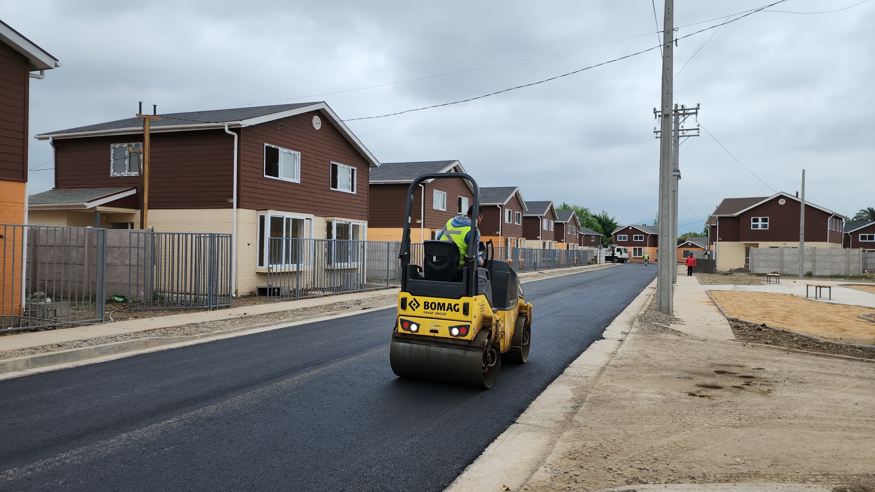 Pavimentación asfáltica proyecto habitacional